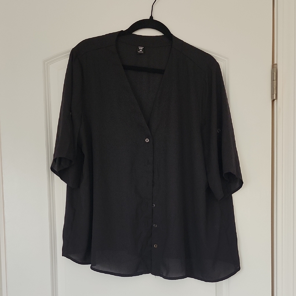 SHEIN Black Casual Button Down Shirt